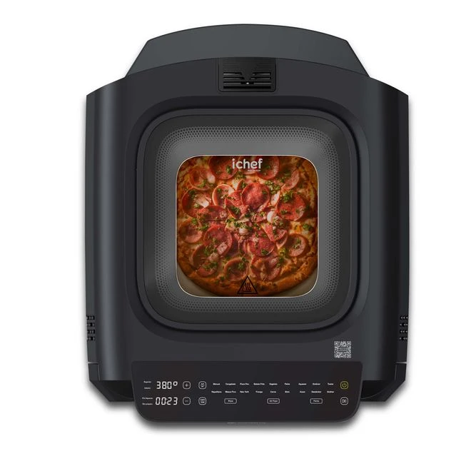 Master Kitchen 3-in-1 baking a pizza